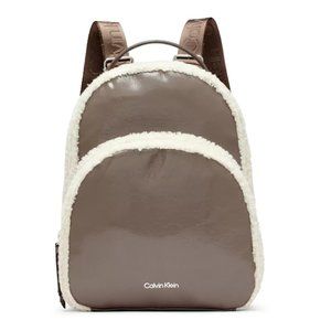 Calvin Klein Estelle Patent Sherpa Backpack Modern Taupe/Natural